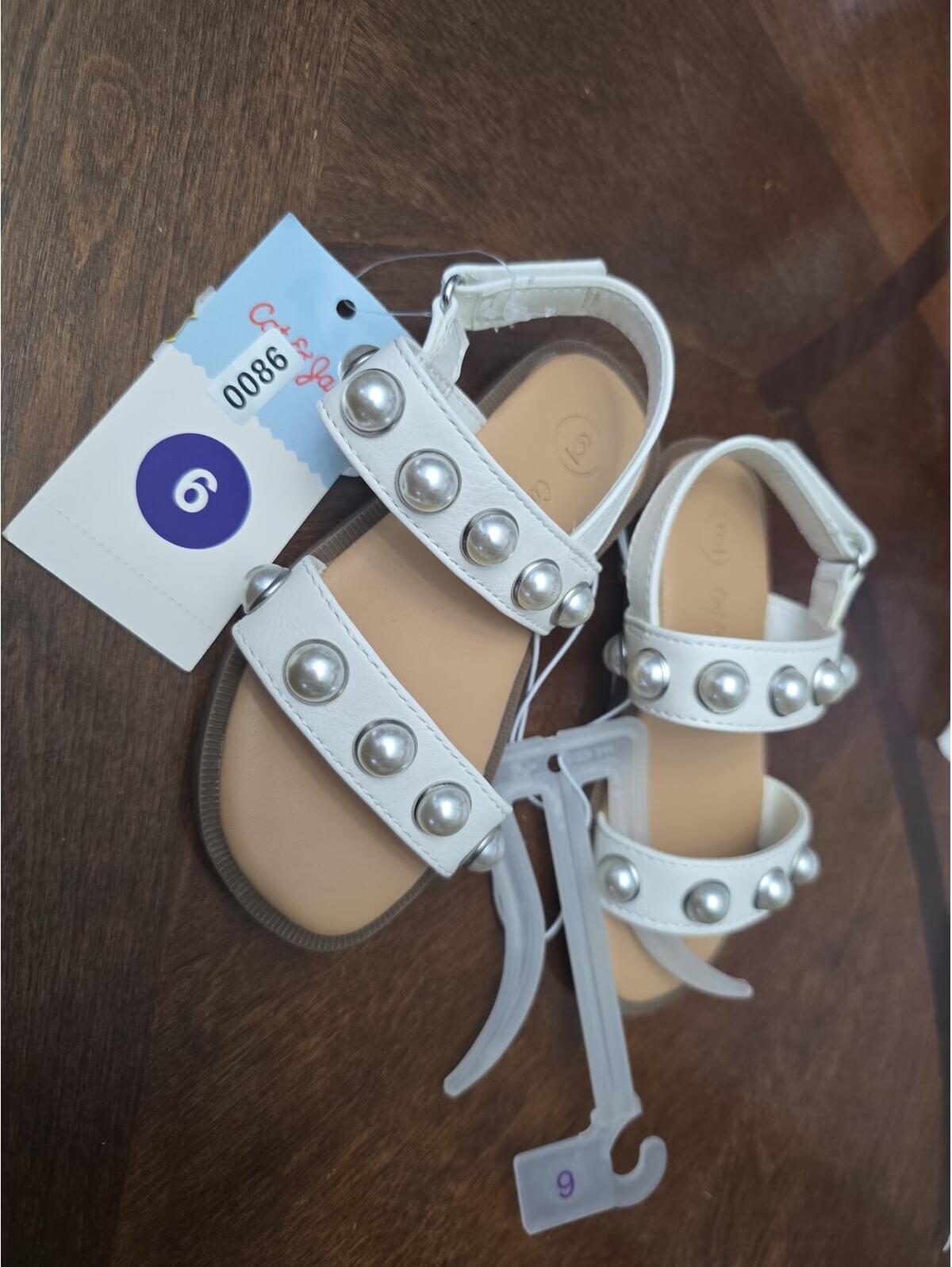 Size 6 Brand New Toddler Sandals From Target Item 86 Bin 10